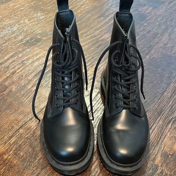 Doc Marten 1460 Mono 7 Boot - Picture 2 of 4